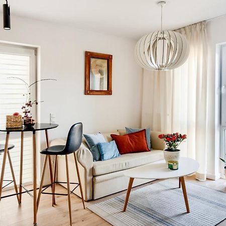Apartament Pulaskiego Z Garazem Stary Toruń Exteriör bild